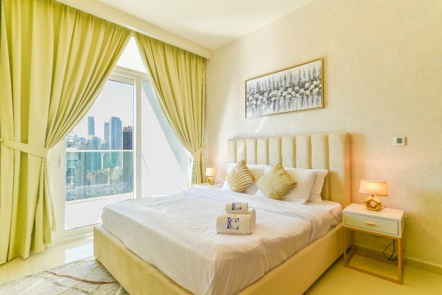 Fully Furnish Luxurious Living | 2 BHK + Laundry | Burj Khalifa View